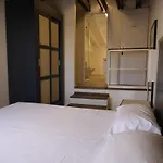 Viscuso House Konukevi