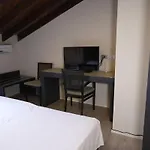 Konukevi Viscuso House *