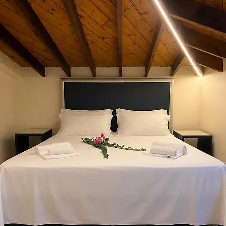Viscuso House آتْشّي كاستيلّو