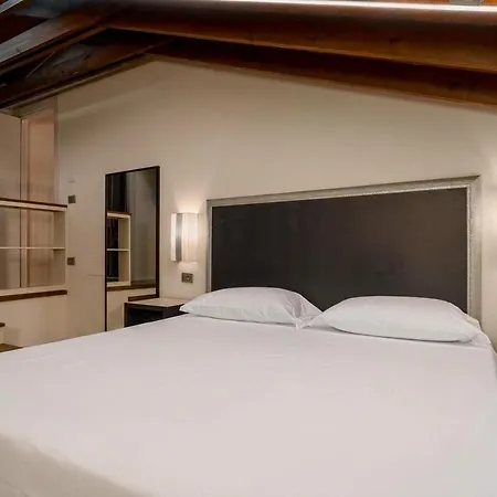 Viscuso House بيت ضيافة آتْشّي كاستيلّو