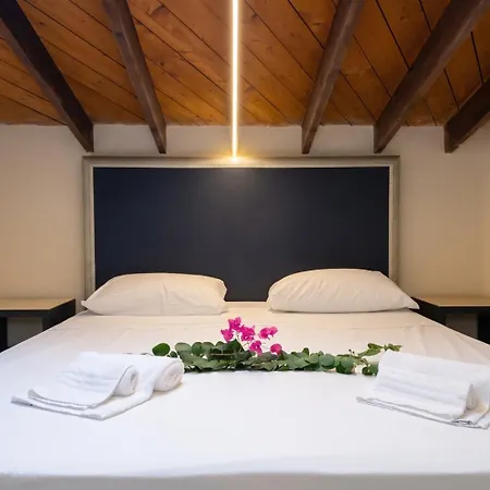 بيت ضيافة Viscuso House *