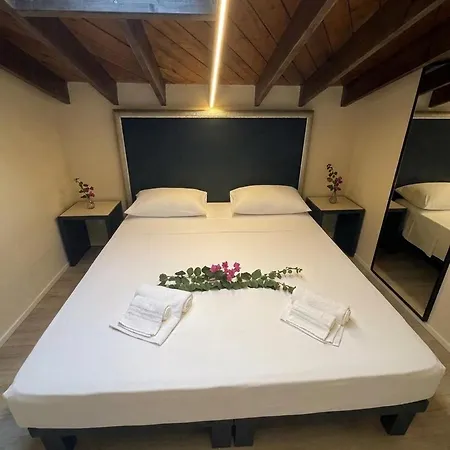 Viscuso House بيت ضيافة آتْشّي كاستيلّو