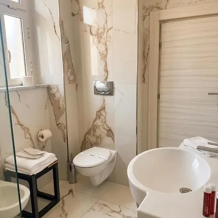 بيت ضيافة Viscuso House آتْشّي كاستيلّو