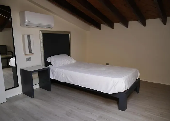 Viscuso House Maison d'hôtes Aci Castello